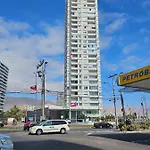Frente A Playa Brava, Boulevard